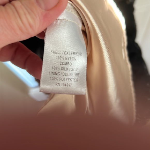 Milly sassy dress. Wear with or without leggings! - Picture 3 of 3